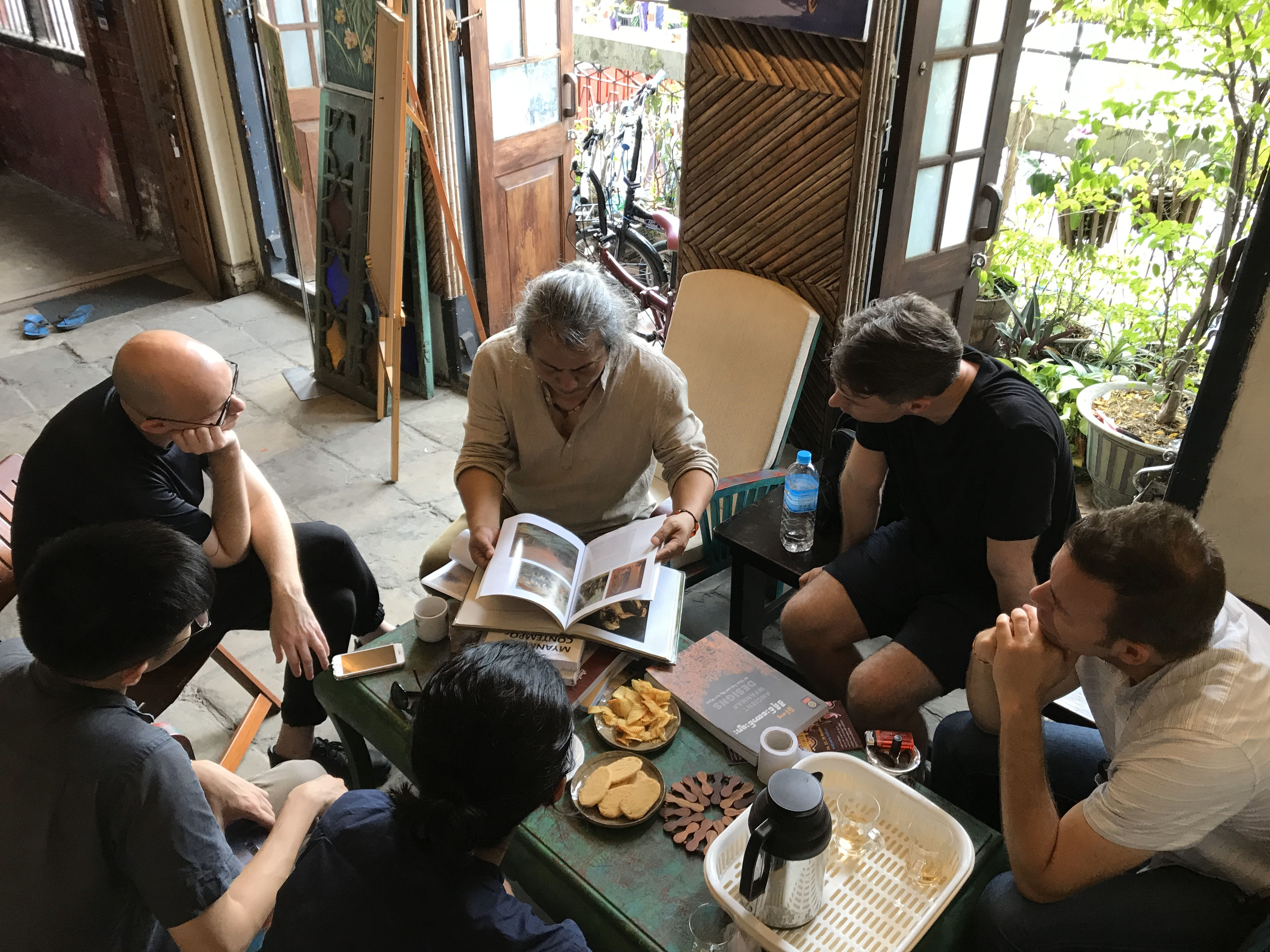 Site and Space participants reviewing a text together