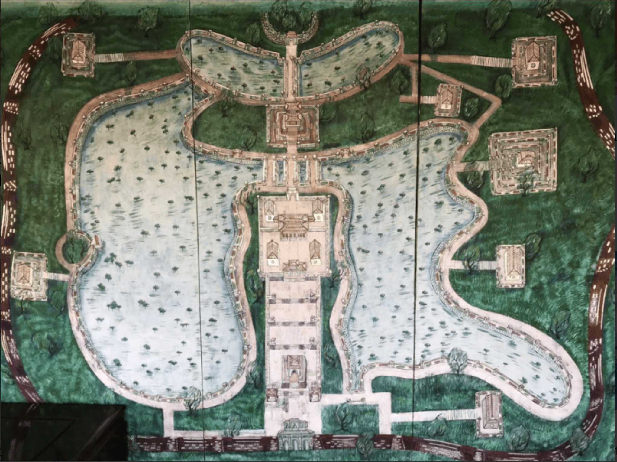 A mural map of the Huế citadel by a contemporary artist, recorded by Đỗ Tường Linh